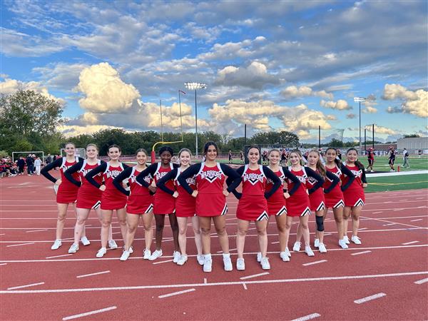 Cheerleaders in a V formation